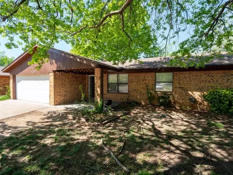 2101 Natchez Dr, Norman, OK 73071