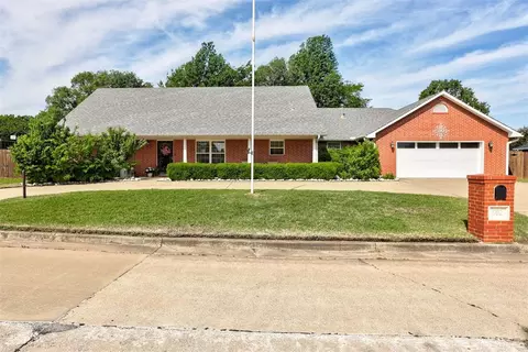 502 Pool Ln, Shawnee, OK 74801