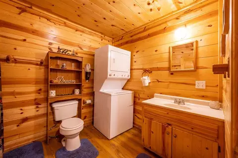 Bath - 54 Moray Rd, Broken Bow, OK 74728 photo 1 of 2