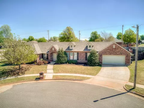 2920 Green Canyon Dr, Edmond, OK 73013