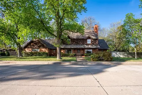 3127 Walnut Rd, Norman, OK 73072