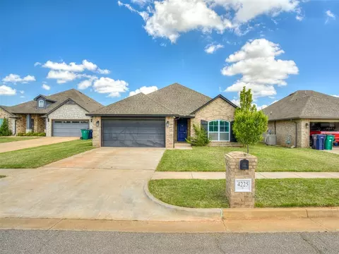 4225 NW 151 St, Edmond, OK 73013