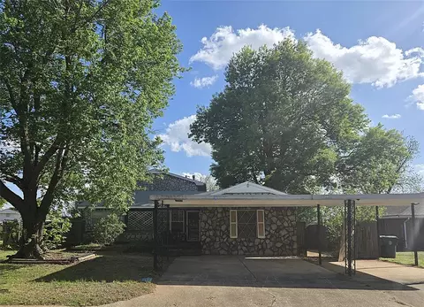 9416 Lyric Ln, Midwest City, OK 73130