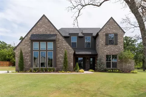 508 Old Creek Rd, Edmond, OK 73034