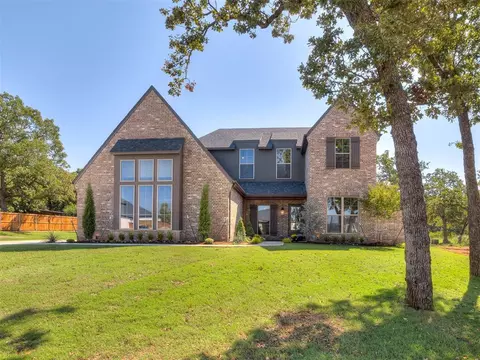 508 Old Creek Rd, Edmond, OK 73034