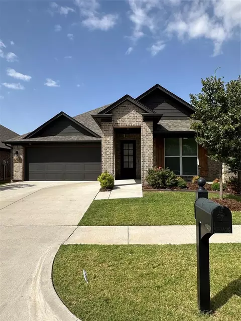 16305 Steppe Dr, Oklahoma City, OK 73170
