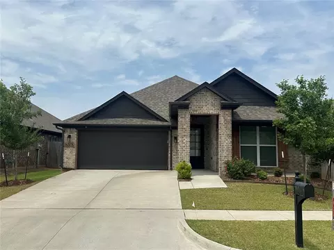 16305 Steppe Dr, Oklahoma City, OK 73170