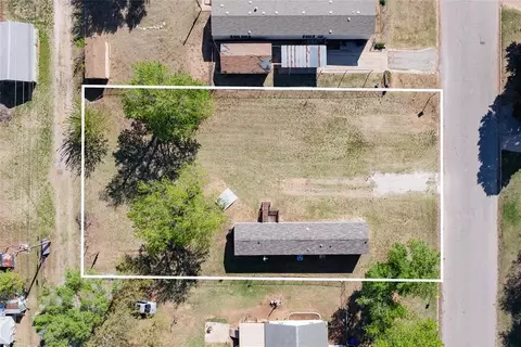 View/Area - 716 W 2nd St, Watonga, OK 73772 photo 1 of 5