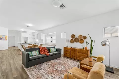 1220 NW 10th St, Oklahoma City, OK 73106