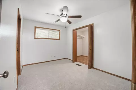 Bedroom - 415643 E 1093 Rd, Checotah, OK 74426 photo 2 of 9