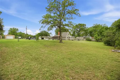 Exterior - 415643 E 1093 Rd, Checotah, OK 74426 photo 5 of 7