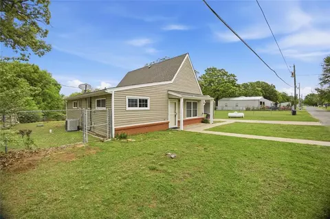 Exterior - 415643 E 1093 Rd, Checotah, OK 74426 photo 2 of 7