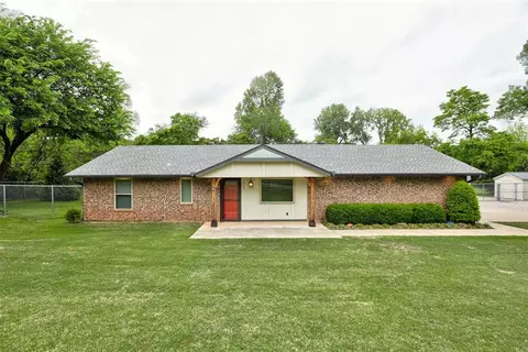 4918 Willowood Way, Norman, OK 73026