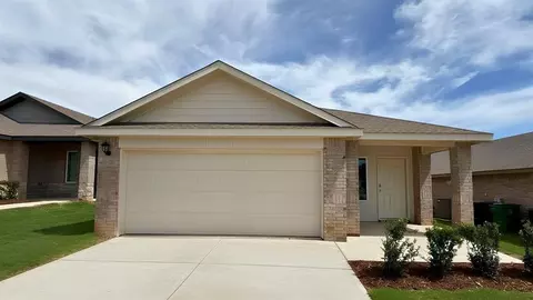 613 NE 103rd St, Oklahoma City, OK 73114