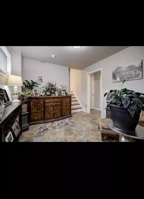 Entry Way - 21024 Judy Cir, Mcloud, OK 74851 photo 4 of 4