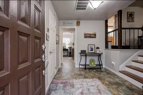 Entry Way - 21024 Judy Cir, Mcloud, OK 74851 photo 1 of 4