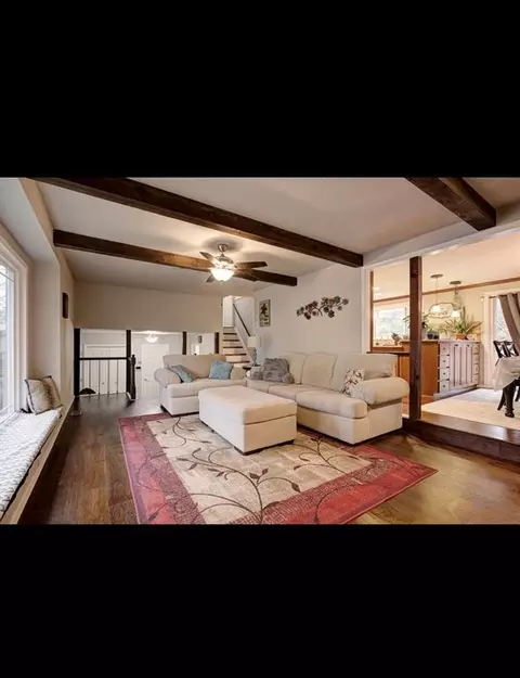 Living - 21024 Judy Cir, Mcloud, OK 74851 photo 3 of 3