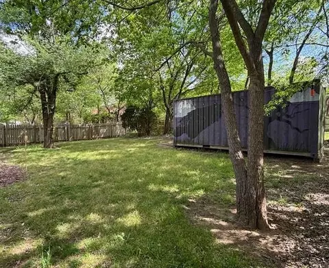 Exterior - 708 W Eufaula St, Norman, OK 73069 photo 3 of 4