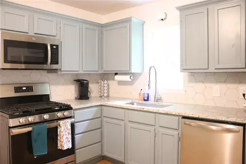 Kitchen - 708 W Eufaula St, Norman, OK 73069 photo 1 of 1
