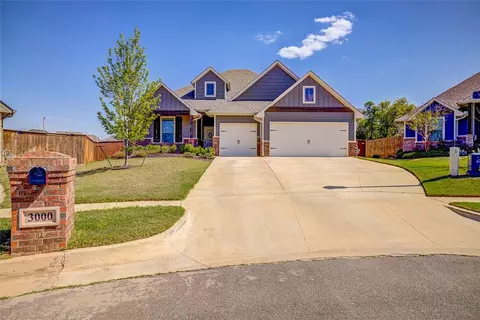 3000 Grapevine St, Edmond, OK 73034
