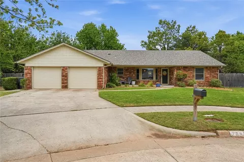 706 Inverness Ct, Norman, OK 73072