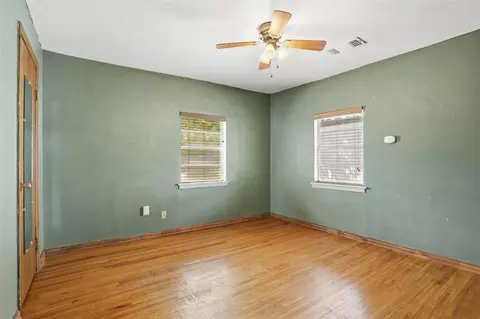 Bedroom - 313 E Davis Ave, Tipton, OK 73570 photo 3 of 4