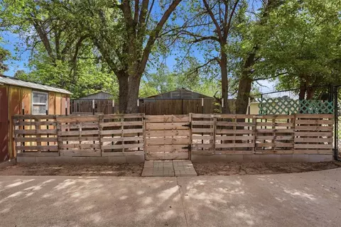 Exterior - 313 E Davis Ave, Tipton, OK 73570 photo 12 of 12
