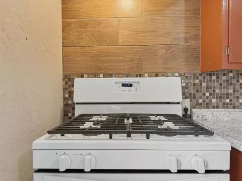Kitchen - 313 E Davis Ave, Tipton, OK 73570 photo 3 of 5