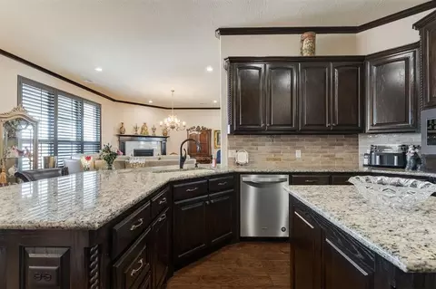 13500 Matera Cir, Oklahoma City, OK 73170