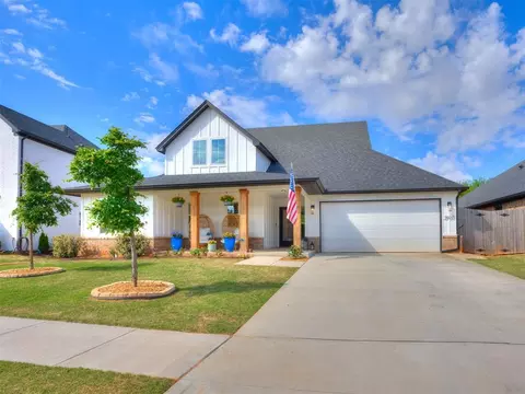 3900 Black Mesa Rd, Norman, OK 73071