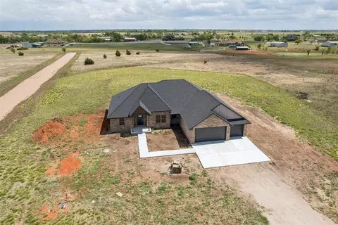 30185 Cashion Acres Rd, Cashion, OK 73016