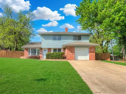 3407 Woodvale Dr, Midwest City, OK 73110