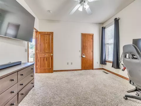 Bedroom - 1700 Eagle Dr, Edmond, OK 73034 photo 2 of 8