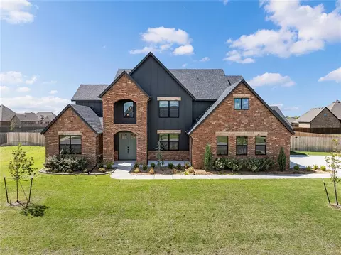 1045 Collis Way, Newcastle, OK 73065