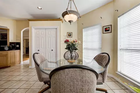 Dining - 1137 Pinehurst Dr, Norman, OK 73072 photo 2 of 2