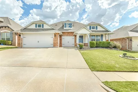 10016 NW 141st St, Yukon, OK 73099