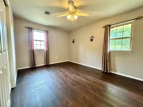 Bedroom - 623 W Morgan Dr, Guthrie, OK 73044 photo 1 of 5