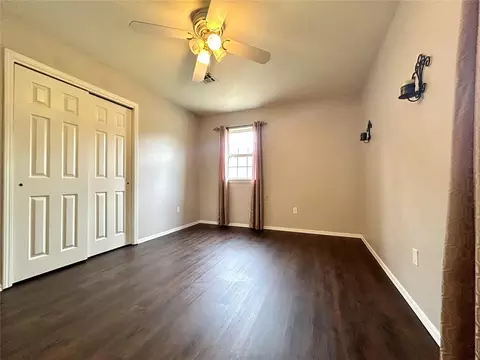 Bedroom - 623 W Morgan Dr, Guthrie, OK 73044 photo 2 of 5