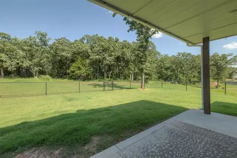 Exterior - 9500 Megans Way, Mcloud, OK 74851 photo 4 of 6