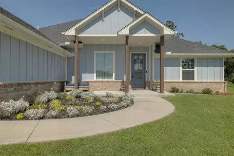 Exterior - 9500 Megans Way, Mcloud, OK 74851 photo 2 of 6