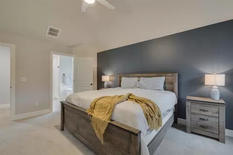 Bedroom - 9500 Megans Way, Mcloud, OK 74851 photo 2 of 5