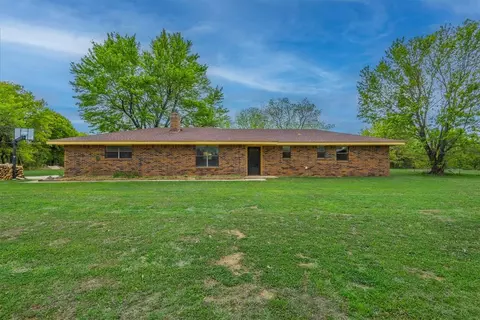 16201 Quail Run Rd, Lexington, OK 73051