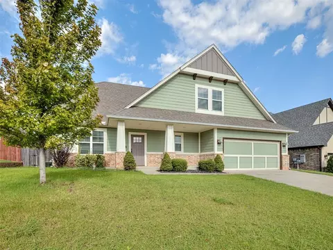 2333 Bretton Ln, Edmond, OK 73012