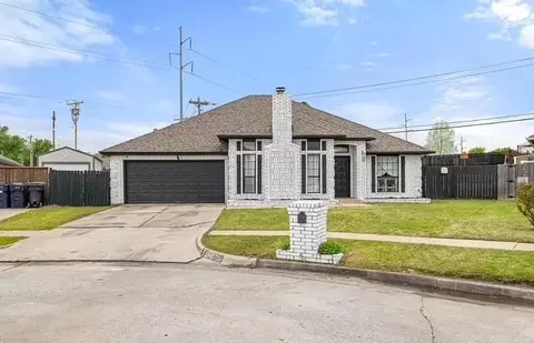13417 Briar Hollow Dr, Oklahoma City, OK 73170