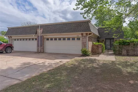 12304 Green Valley Dr, Oklahoma City, OK 73120