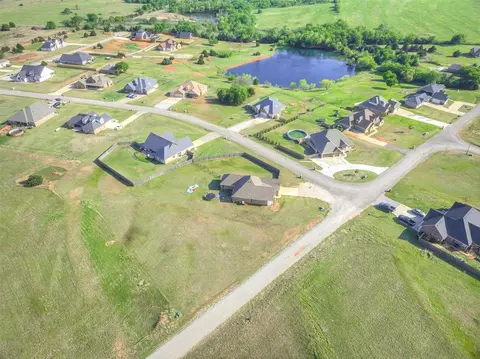 4580 Whitetail Dr, Guthrie, OK 73044