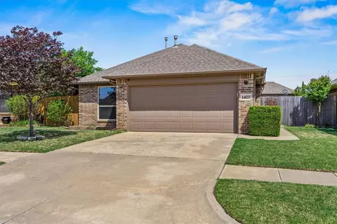 1407 SW 25th St, Moore, OK 73170