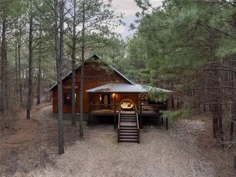 94 Bent Pine Trl, Broken Bow, OK 74728