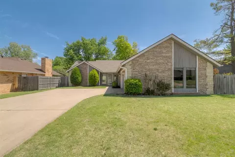 600 Country Side Trl, Edmond, OK 73012