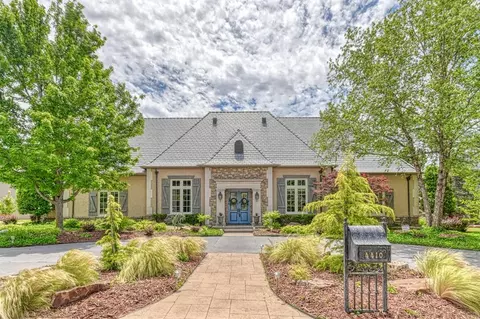 4410 Berry Farm Rd, Norman, OK 73072
